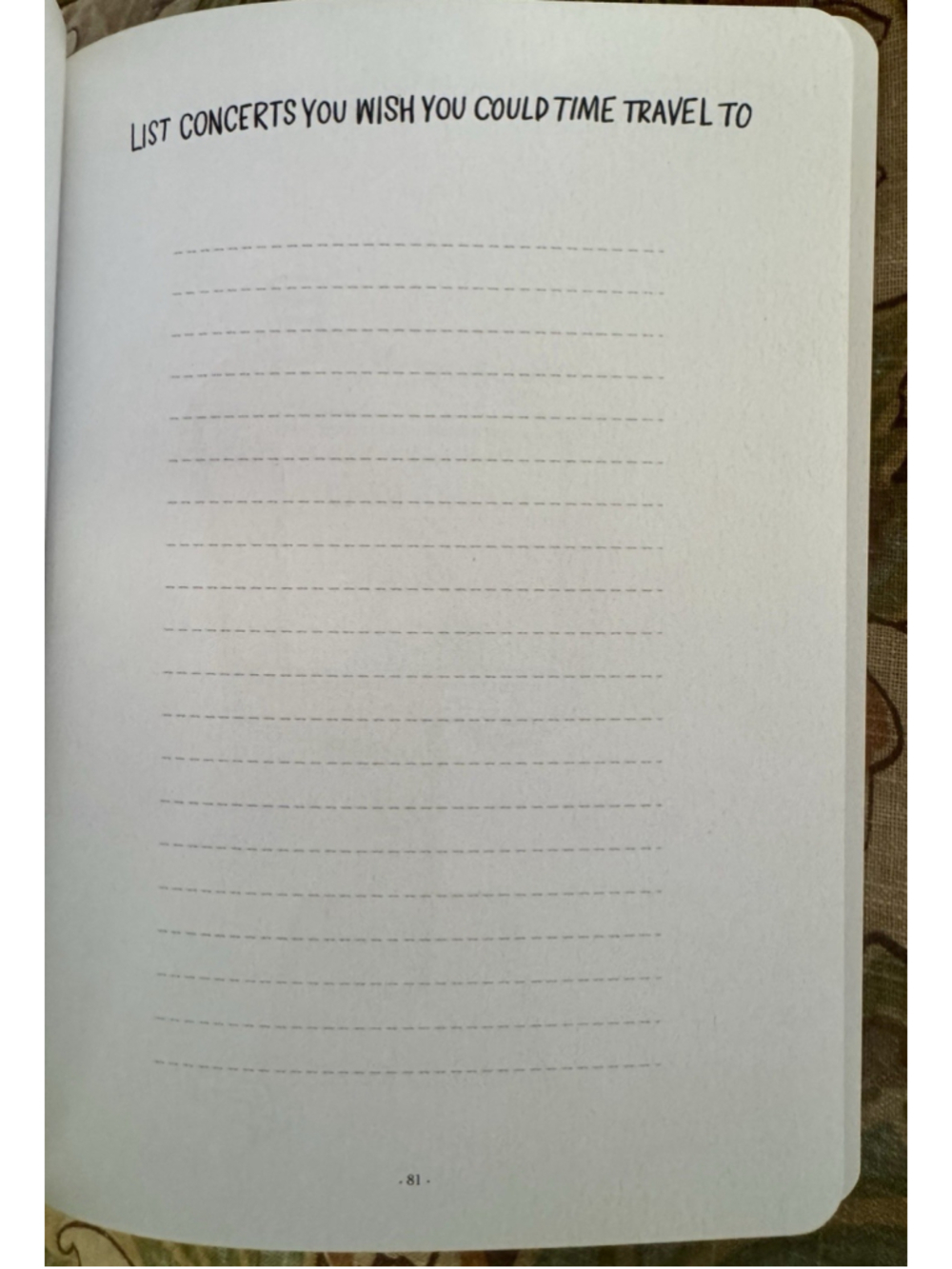 Music Listography Journal Your Life In Playlists Lisa Nola Chronicle Books NEW - Picture 9 of 17